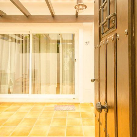 Bungalow Sergio Эстепона Экстерьер фото